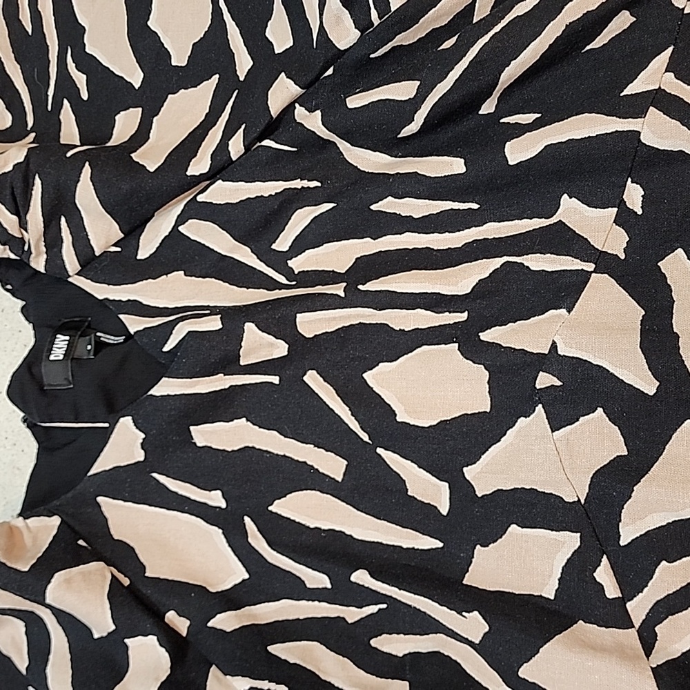 DKNY Black & Beige Abstract Puff-Sleeve Blouse Medium Linen Blend - Picture 4 of 6
